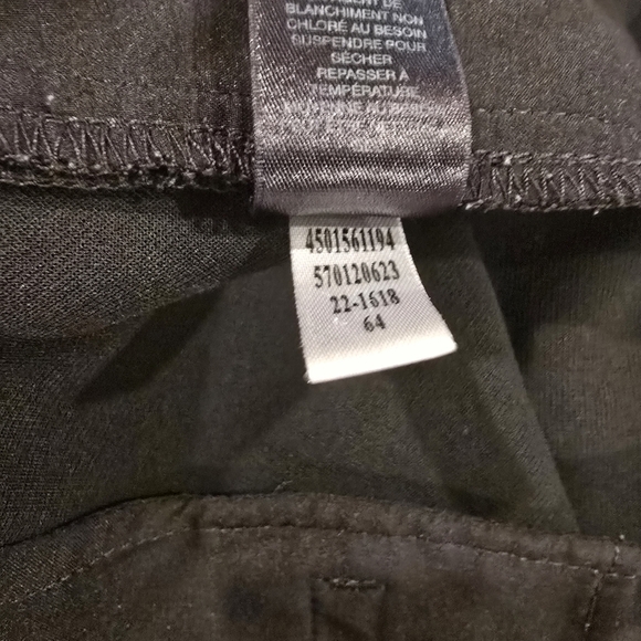 WHBM Tapered Ankle Size 12 Career Pants Black Solid Mid Rise. - Picture 9 of 12